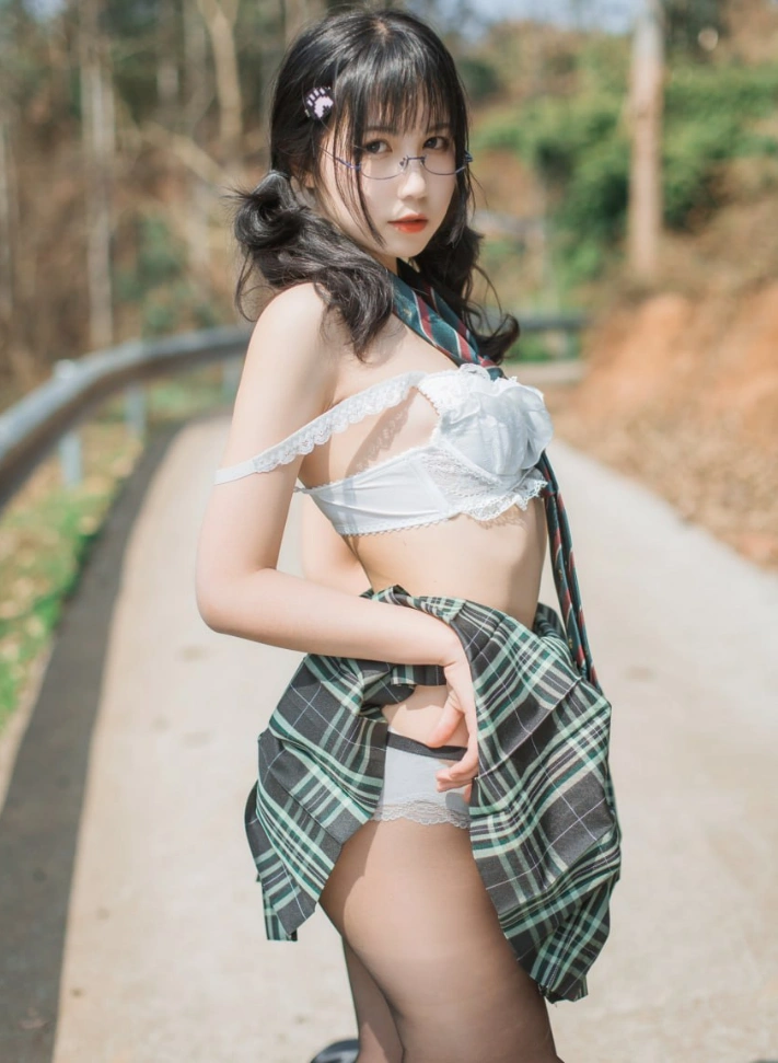 逐月su(枸名su) Cosplay写真合集（持续更新）