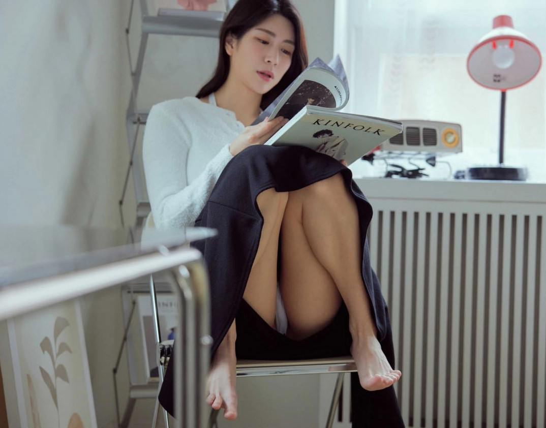 Min.E(민이) Coser写真合集(持续更新) - 图片 1 Min.E(민이) Coser写真合集(持续更新) - 图片 1