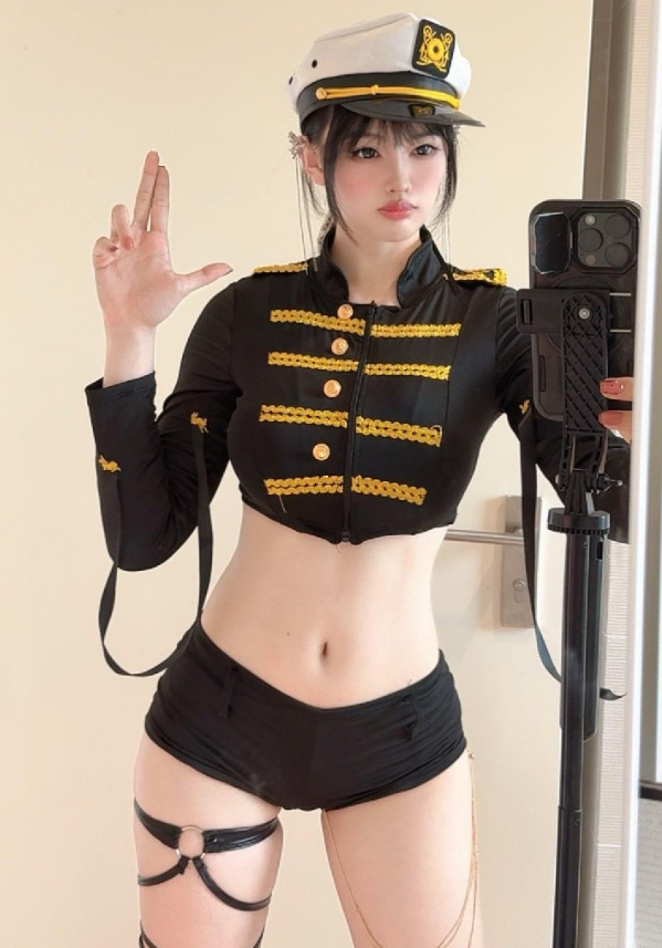 爱跳舞的周清欢 写真合集（持续更新）